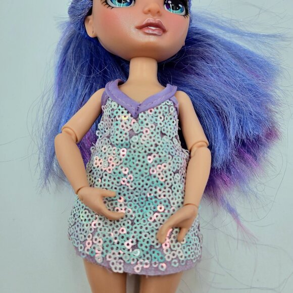 Rainbow High Violet Willow Doll Purple 2019 Read - Picture 7 of 10